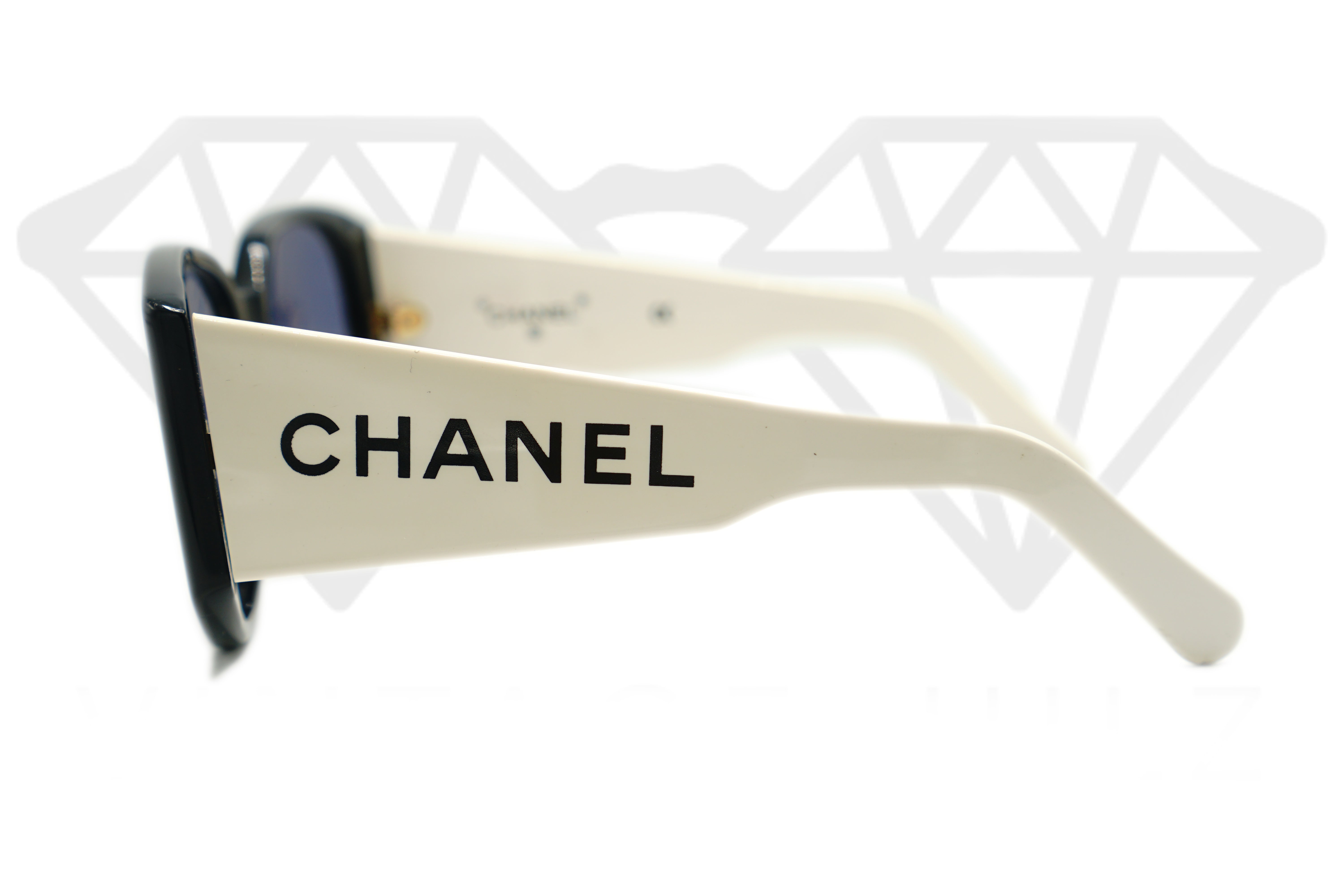 Chanel 05251 C0229 – VintageJulz